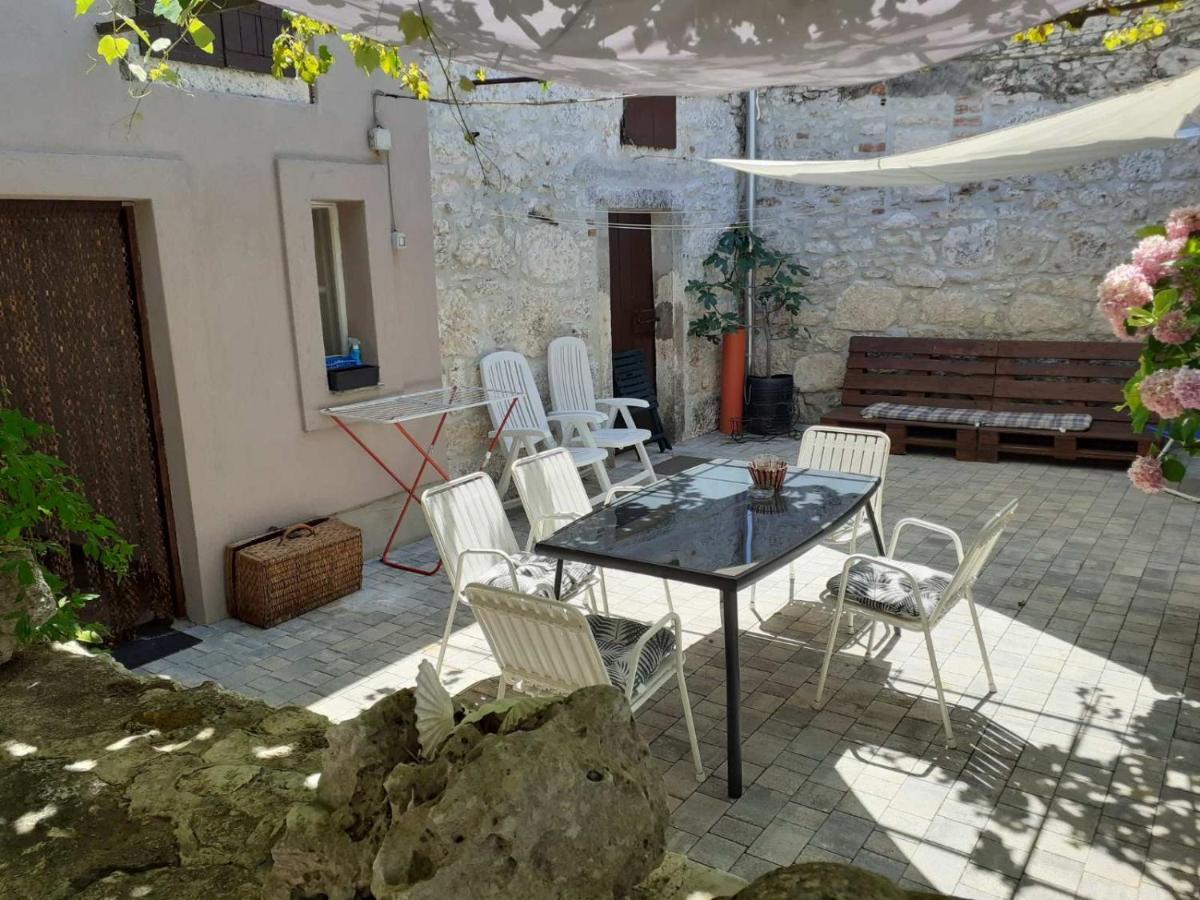 Apartment Rustic Jolly Премантура Екстериор снимка